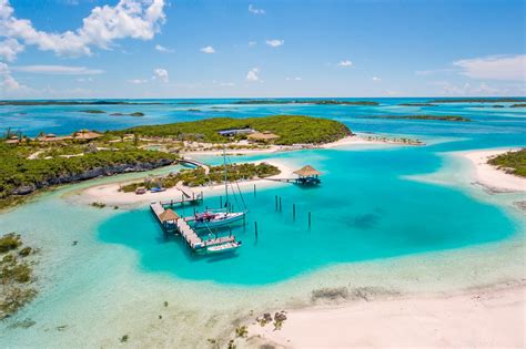 top attractions in the bahamas.